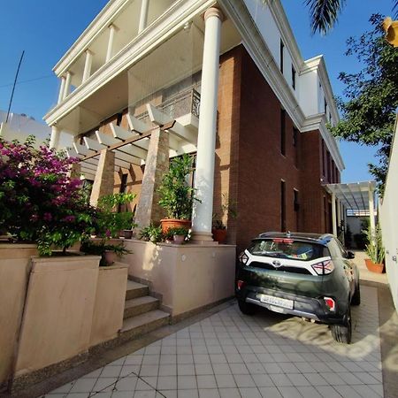 Appartement Colonel'S Abbey à Jaipur Extérieur photo